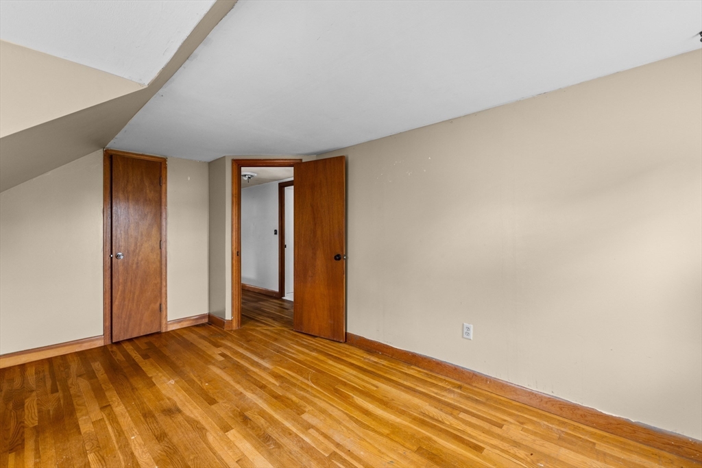 8 North St