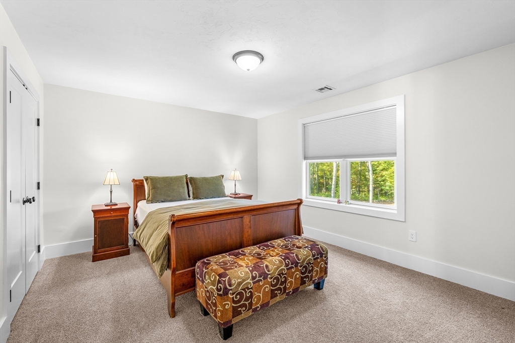 26 Timber Crest Dr