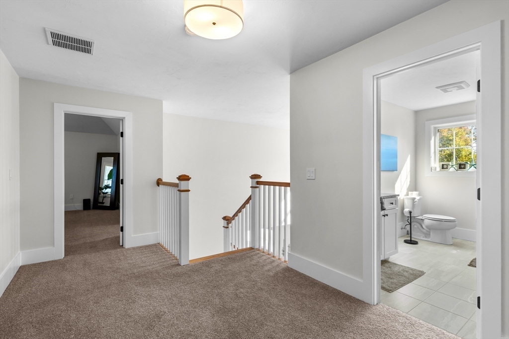 26 Timber Crest Dr