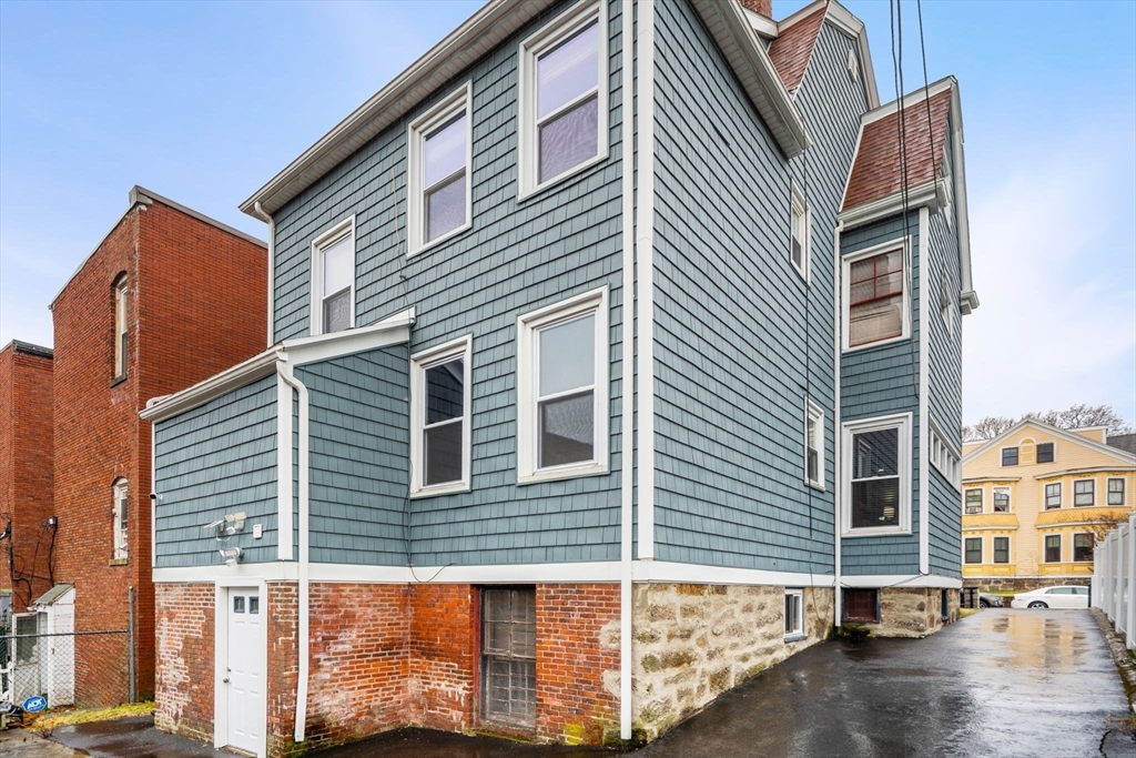 22 Alaska Street