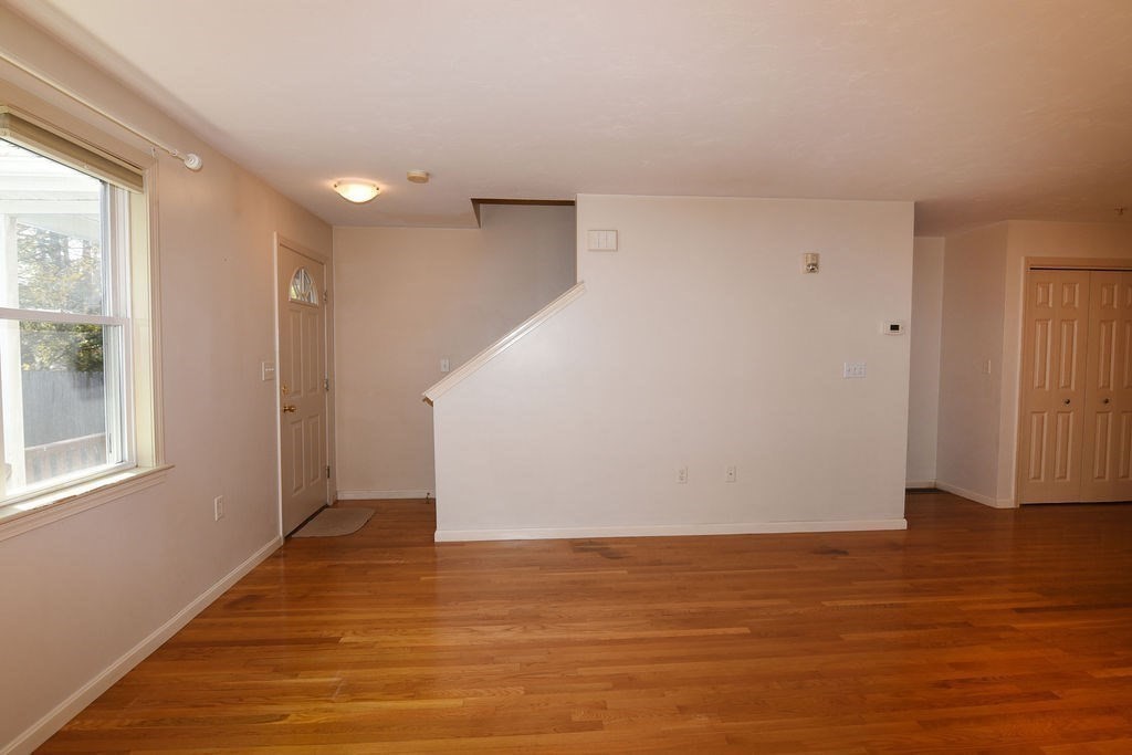 604 Bedford St # 5, Whitman Unit: 5