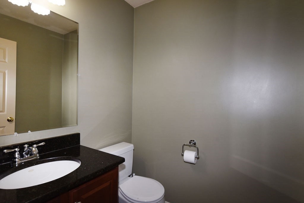604 Bedford St # 5, Whitman Unit: 5