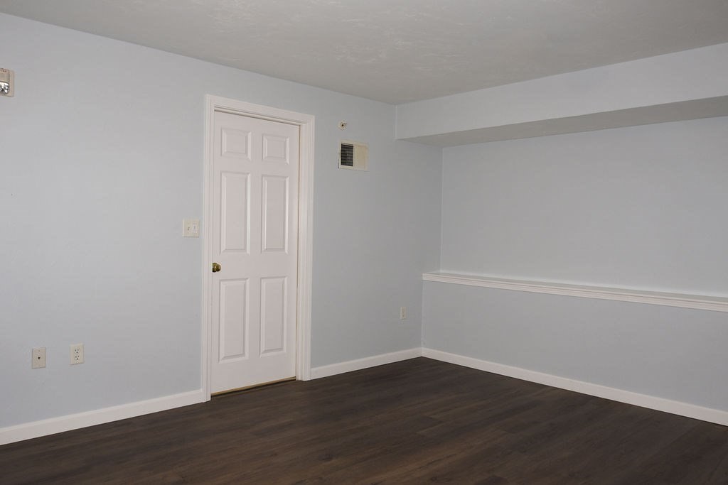 604 Bedford St # 5, Whitman Unit: 5