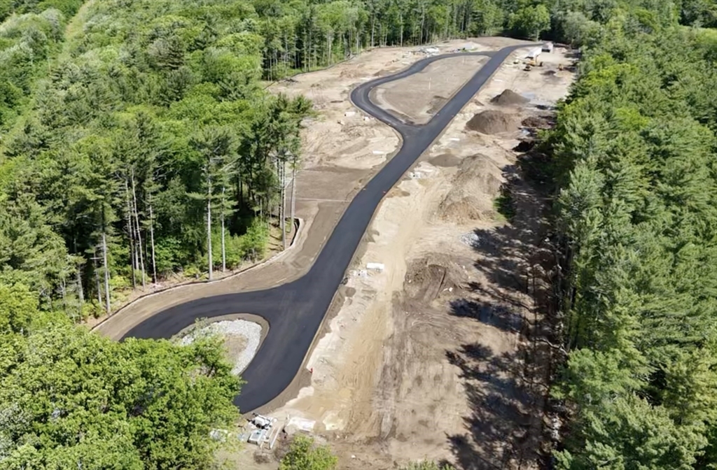 3 Harlow Brook Way # 3, Duxbury Unit: 3