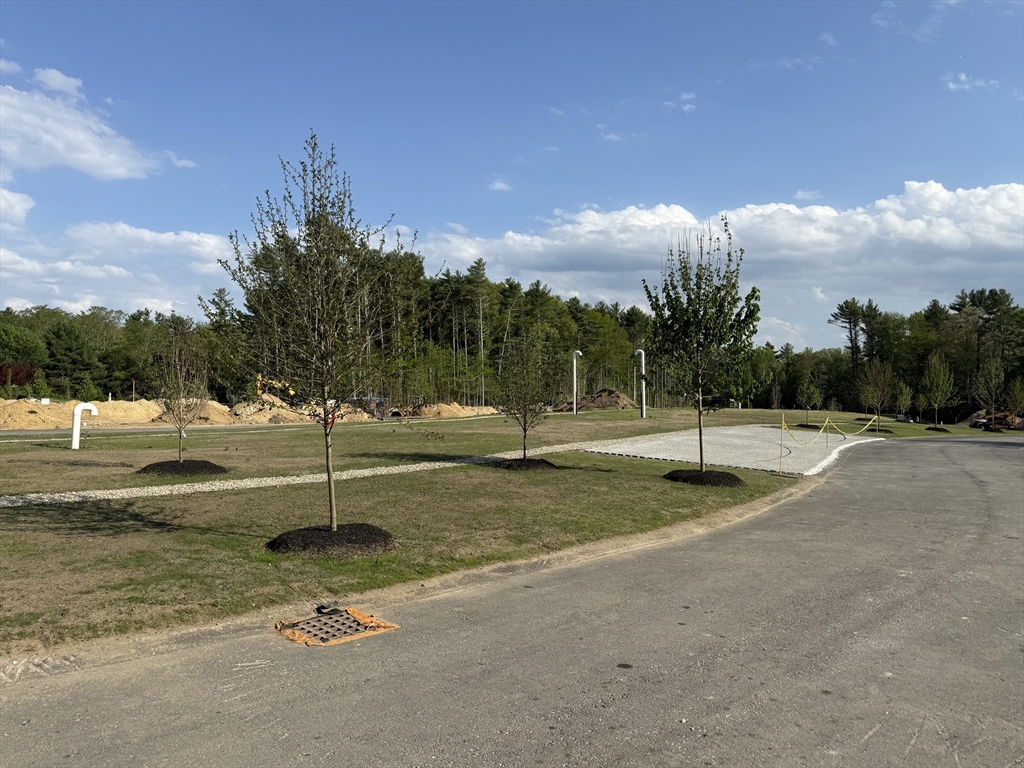3 Harlow Brook Way # 3