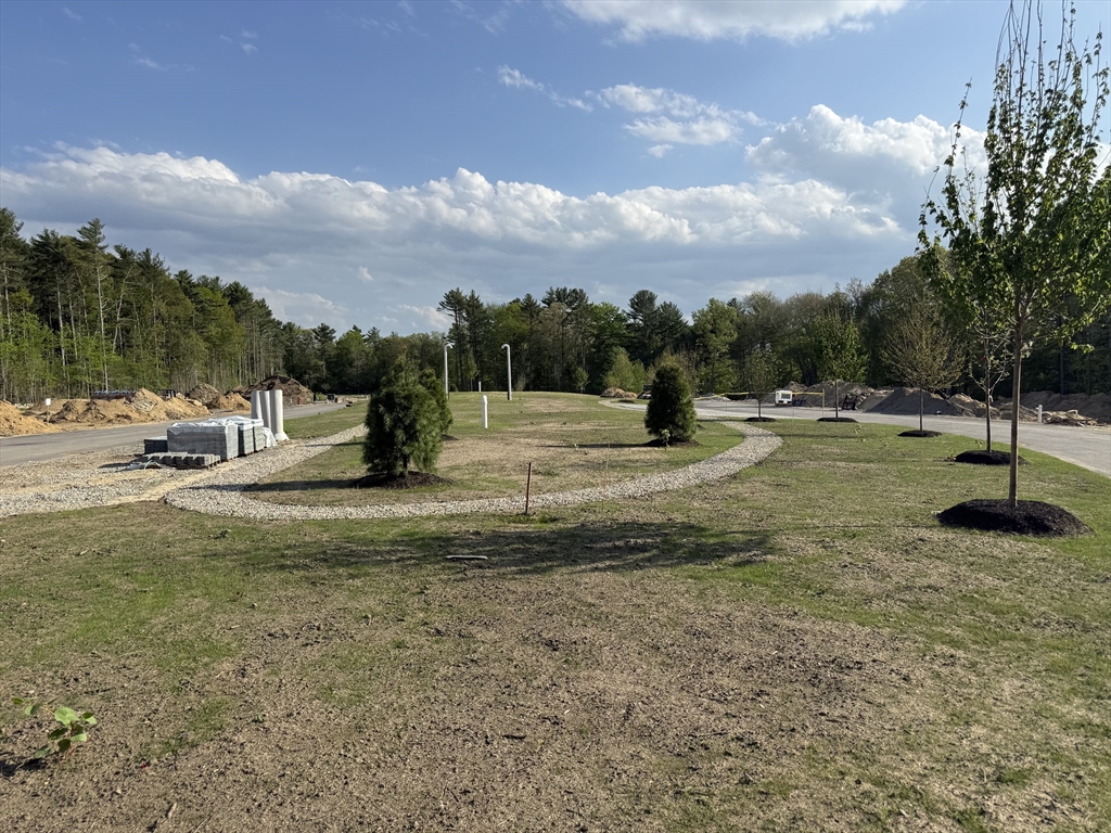 3 Harlow Brook Way # 3