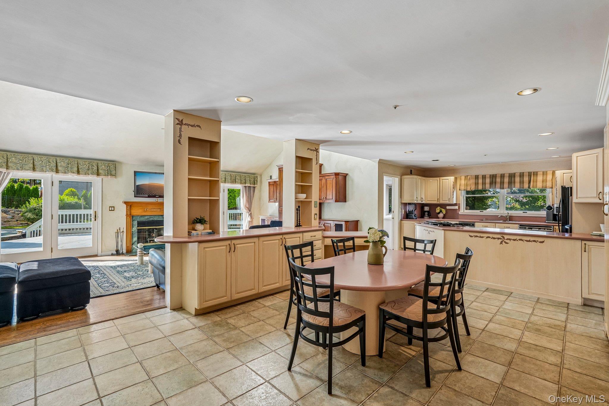 48 Westchester View Lane