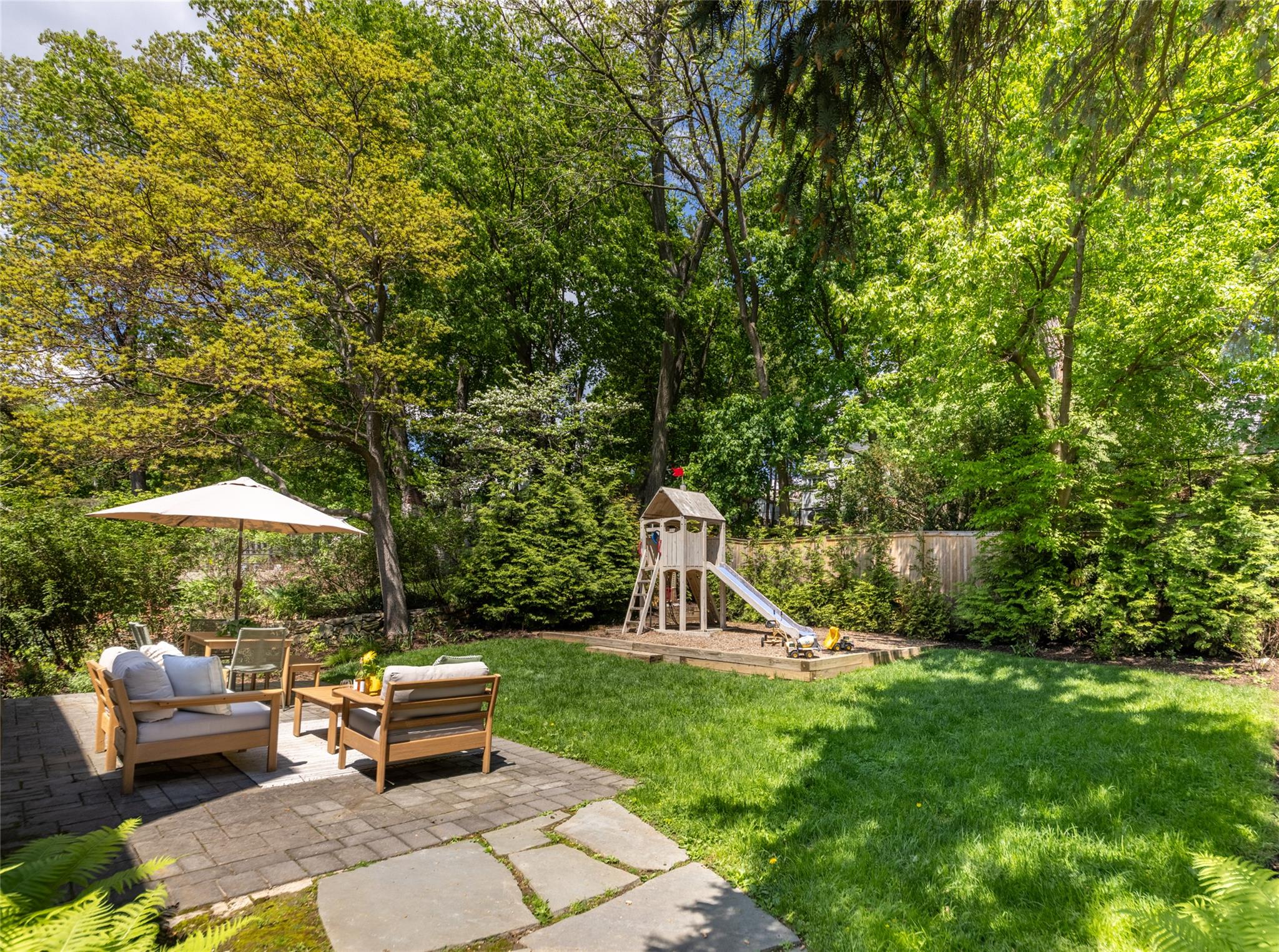 27 Highland Avenue
