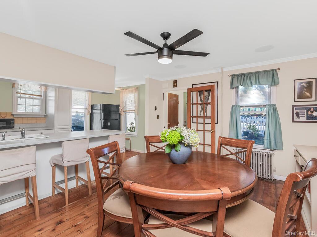 393 City Island Avenue