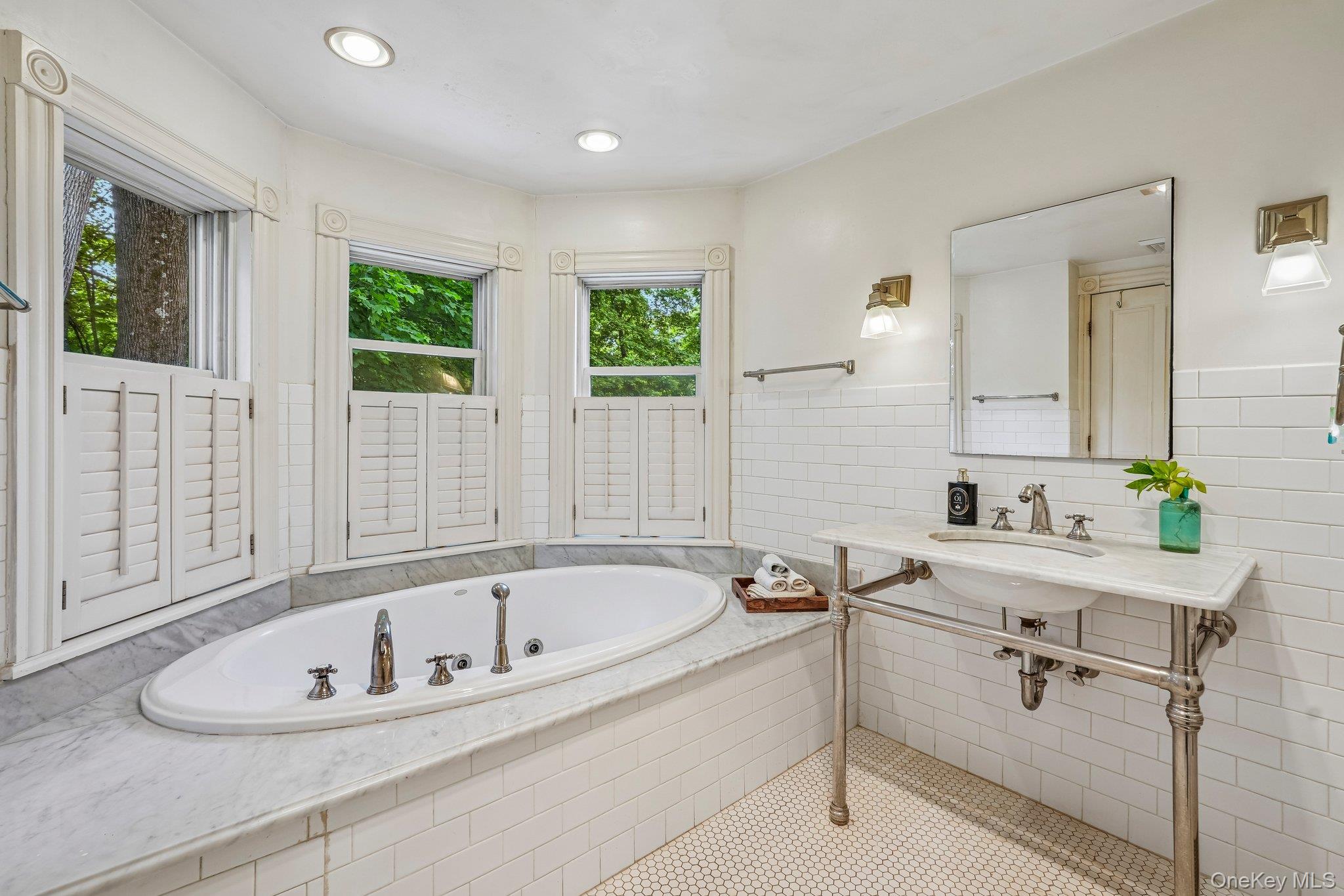 54 Hillside Avenue