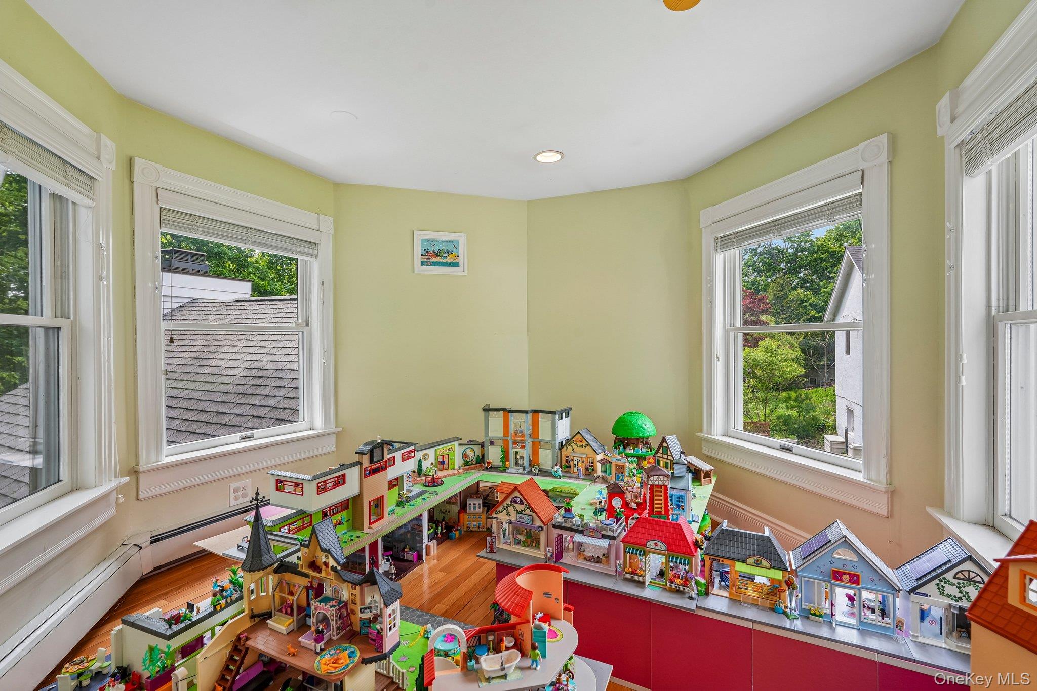 54 Hillside Avenue
