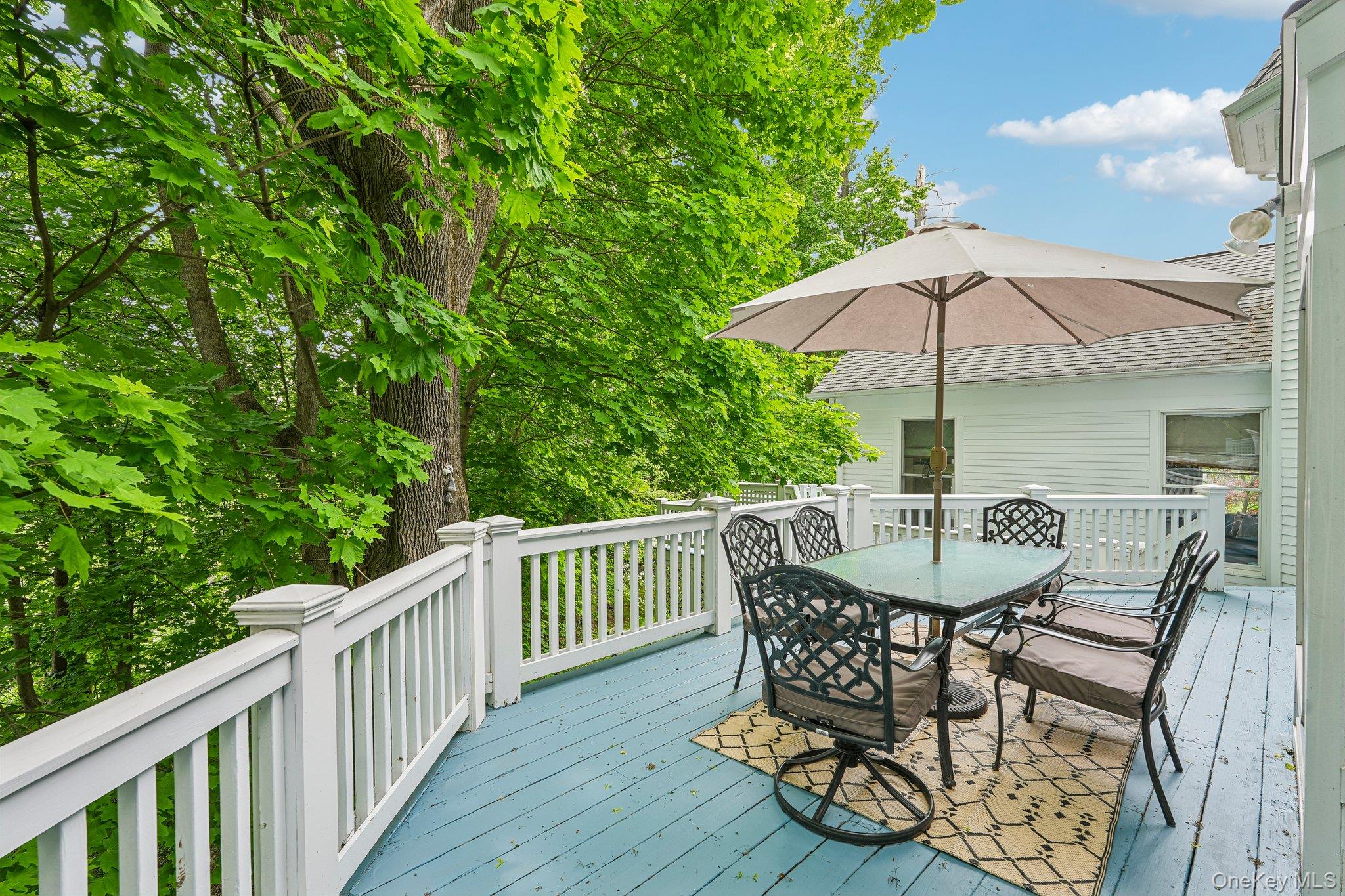 54 Hillside Avenue