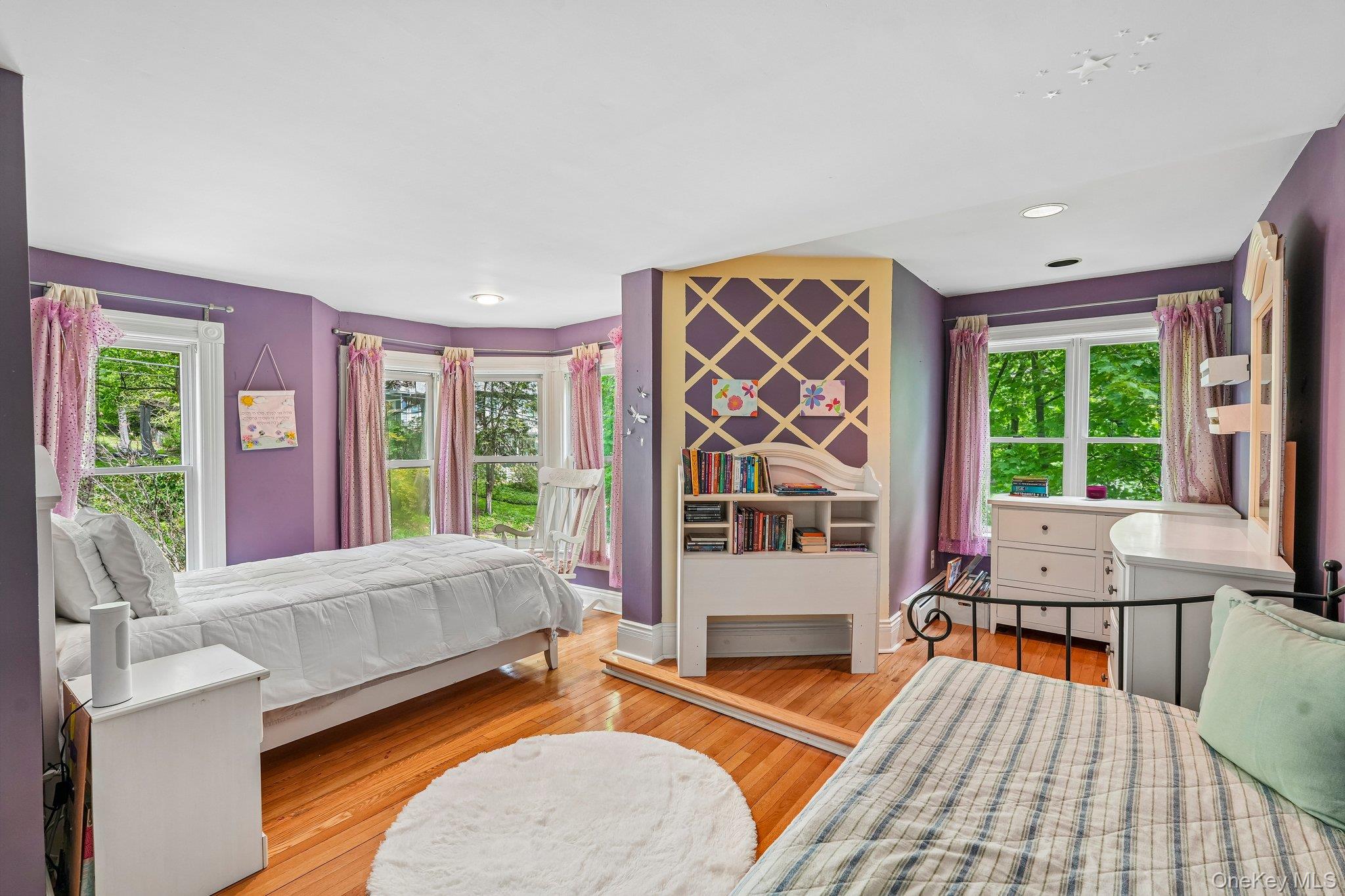 54 Hillside Avenue