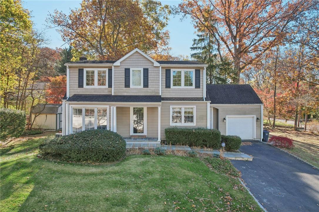2 Crest Drive