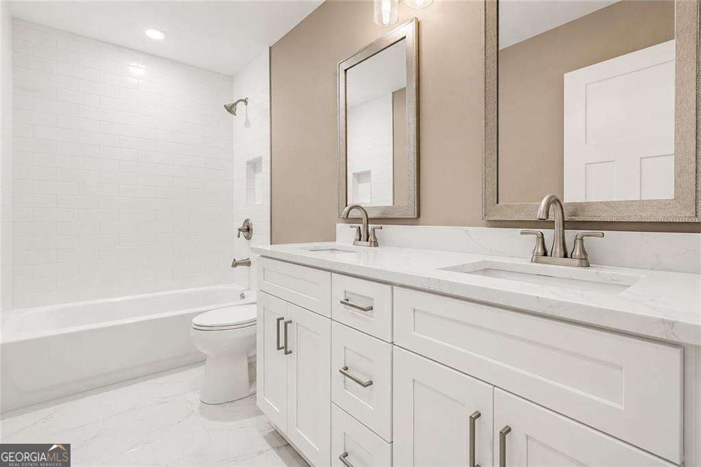 229 Little Brooke Lane