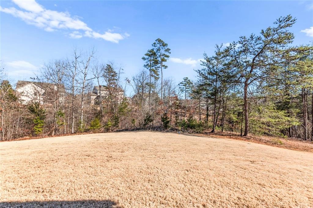 6475 BURLESON Drive