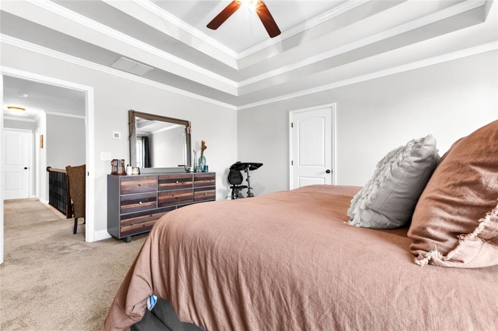 6475 BURLESON Drive
