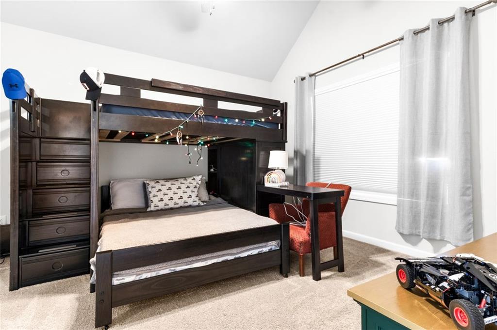 6475 BURLESON Drive