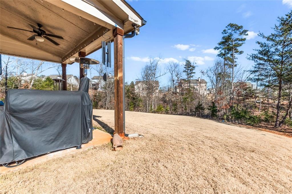 6475 BURLESON Drive