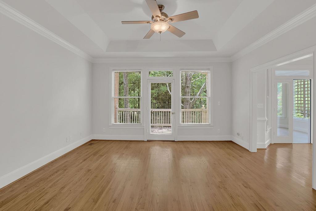 2010 Riverside Road