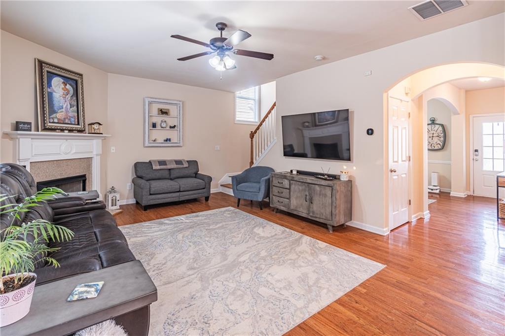 6367 Barker Station Walk