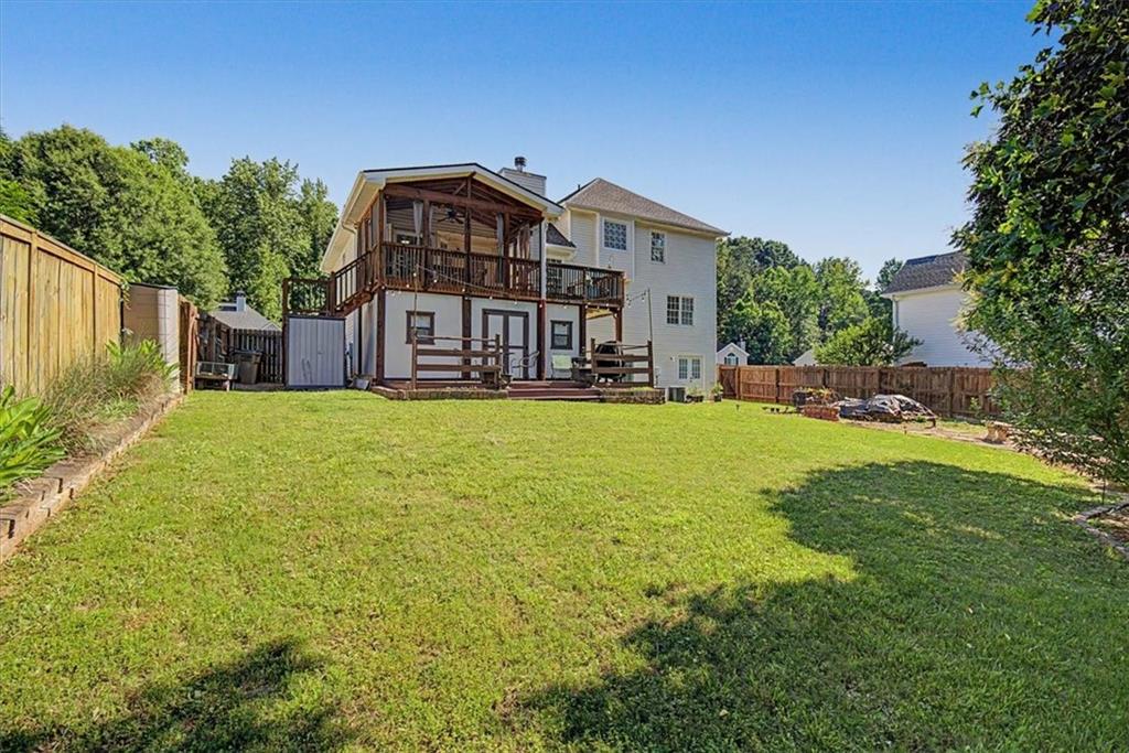 214 Moore Valley Way