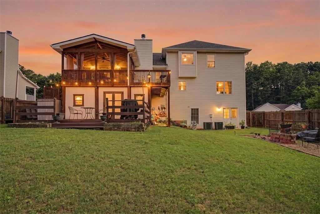 214 Moore Valley Way