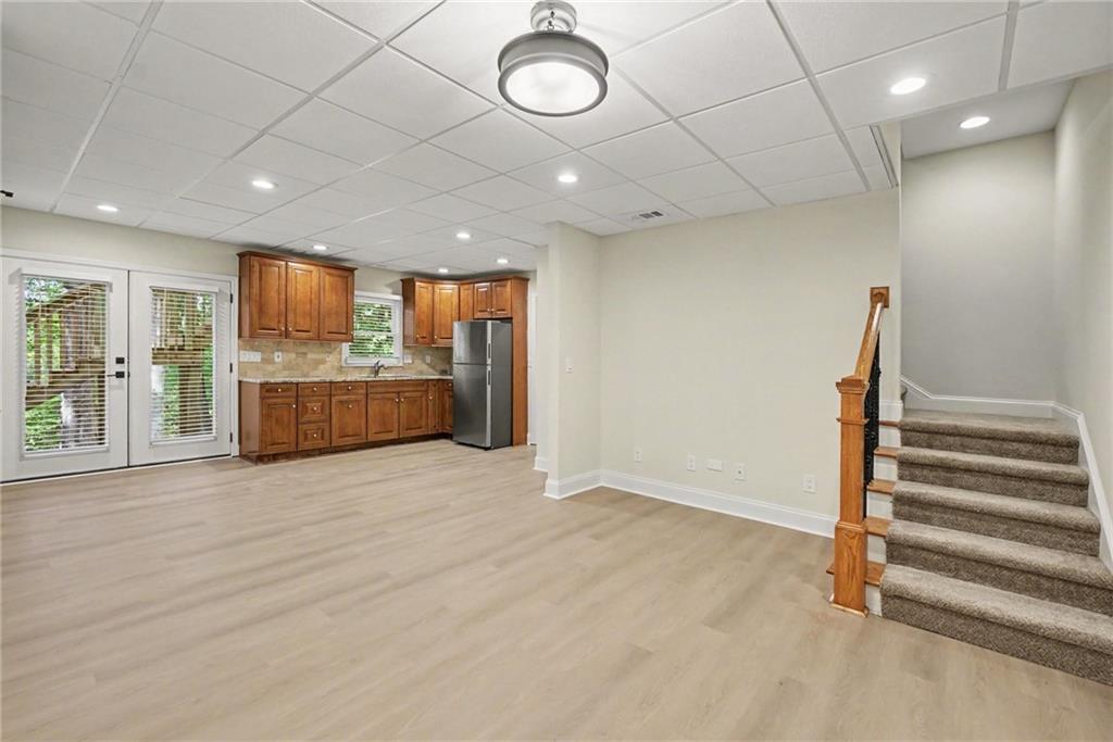 8541 Birch Hollow Drive