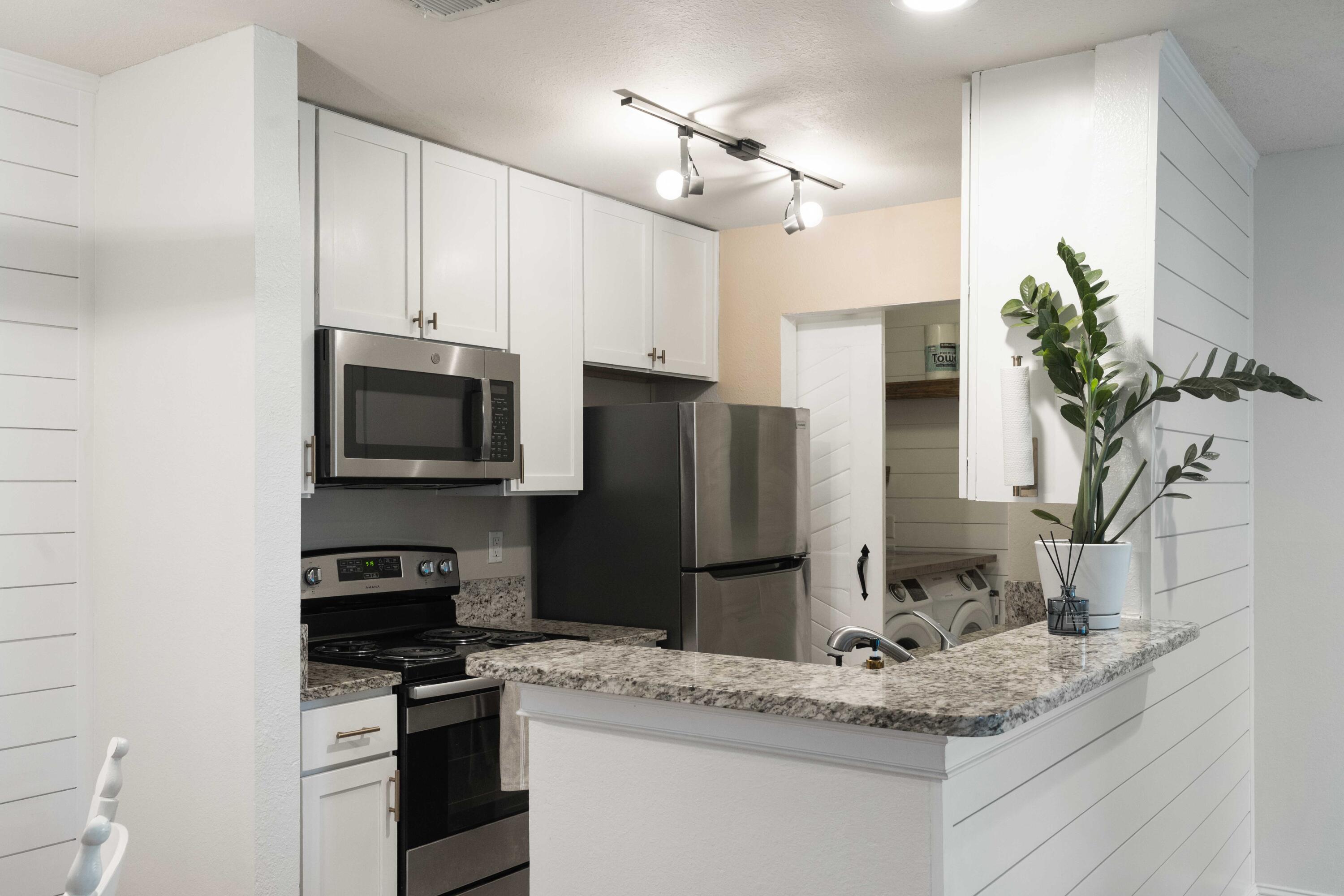 268 Alexandra Drive # 11