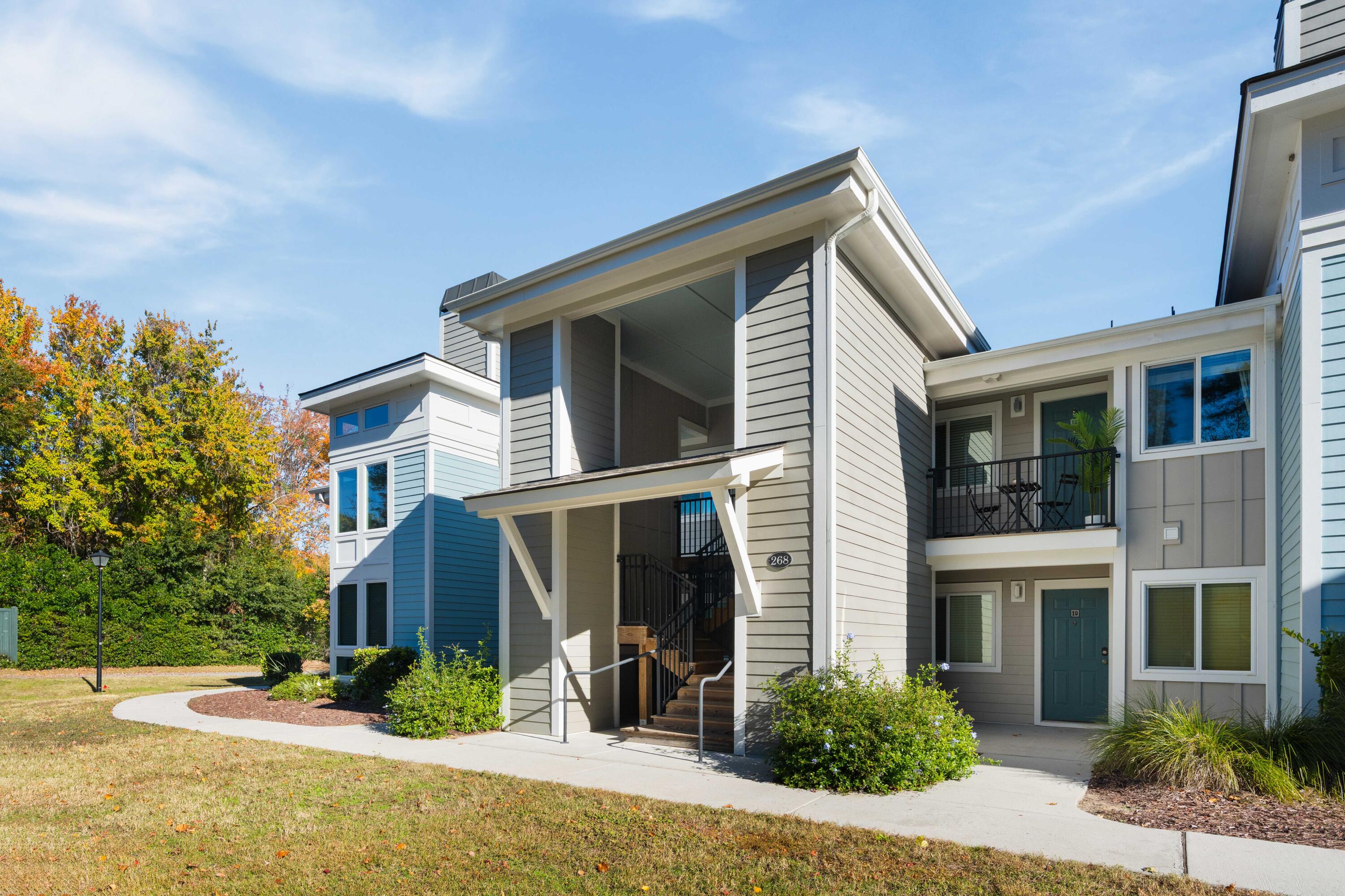 268 Alexandra Drive # 11