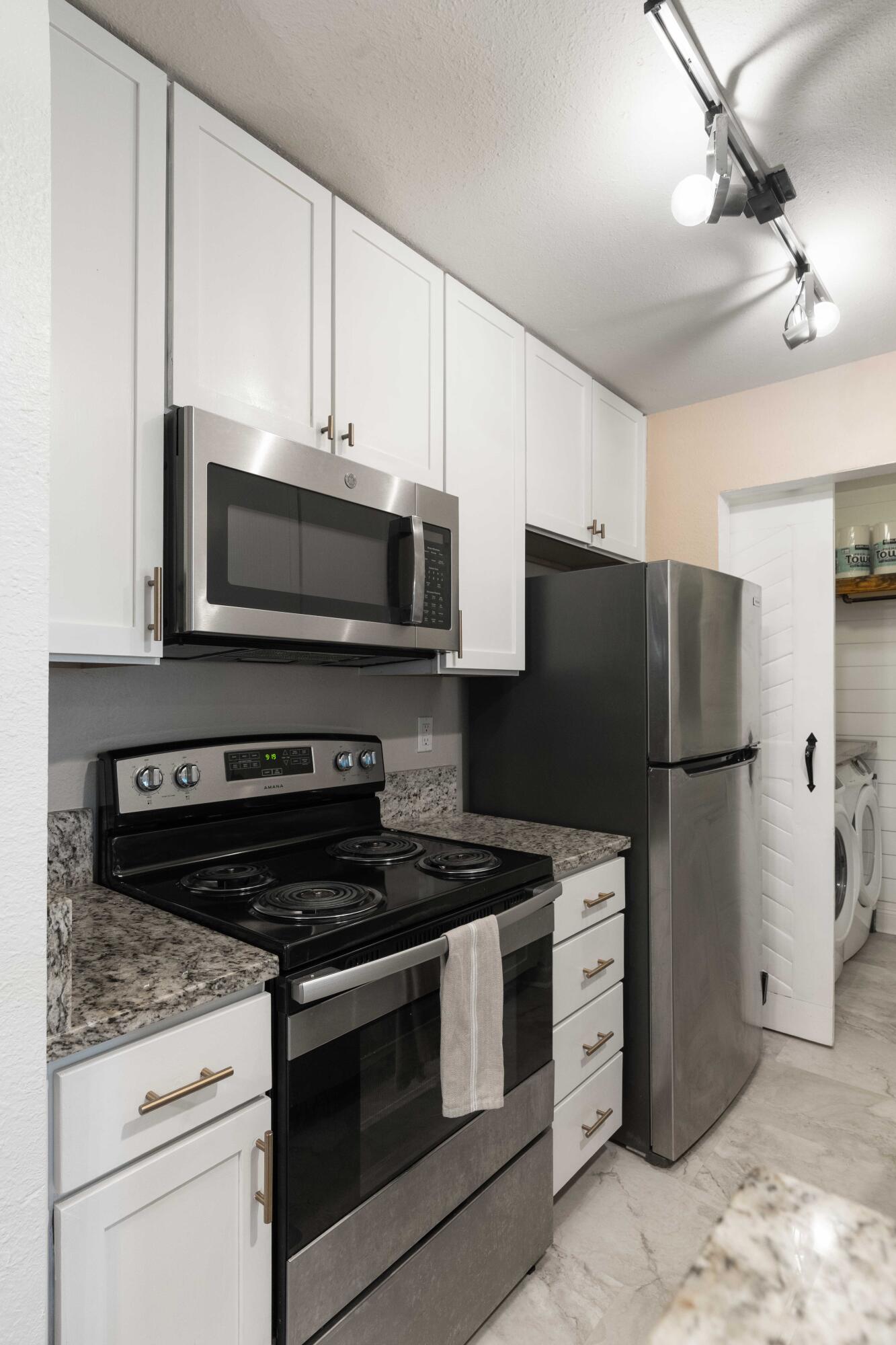 268 Alexandra Drive # 11