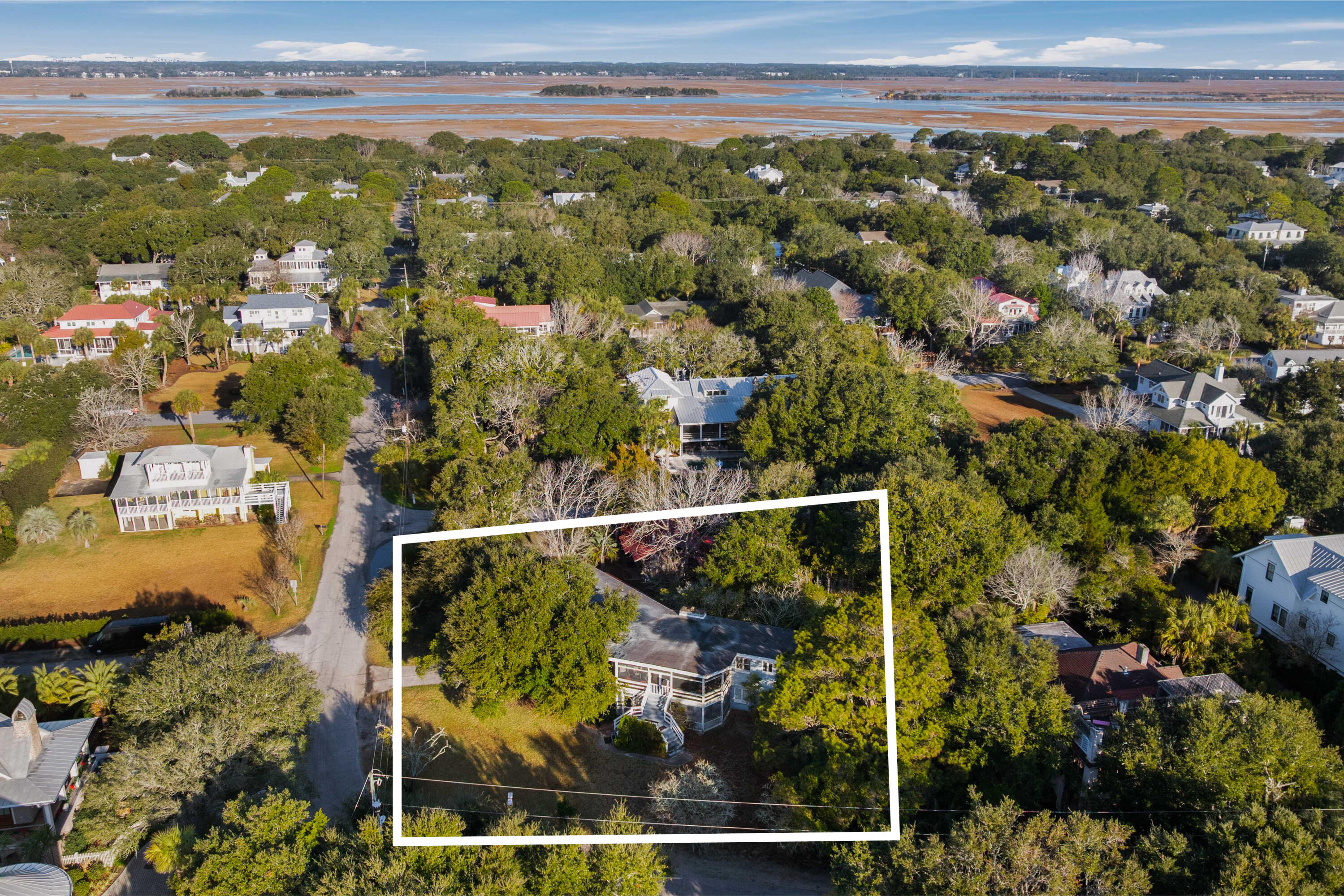 2804 Marshall Boulevard