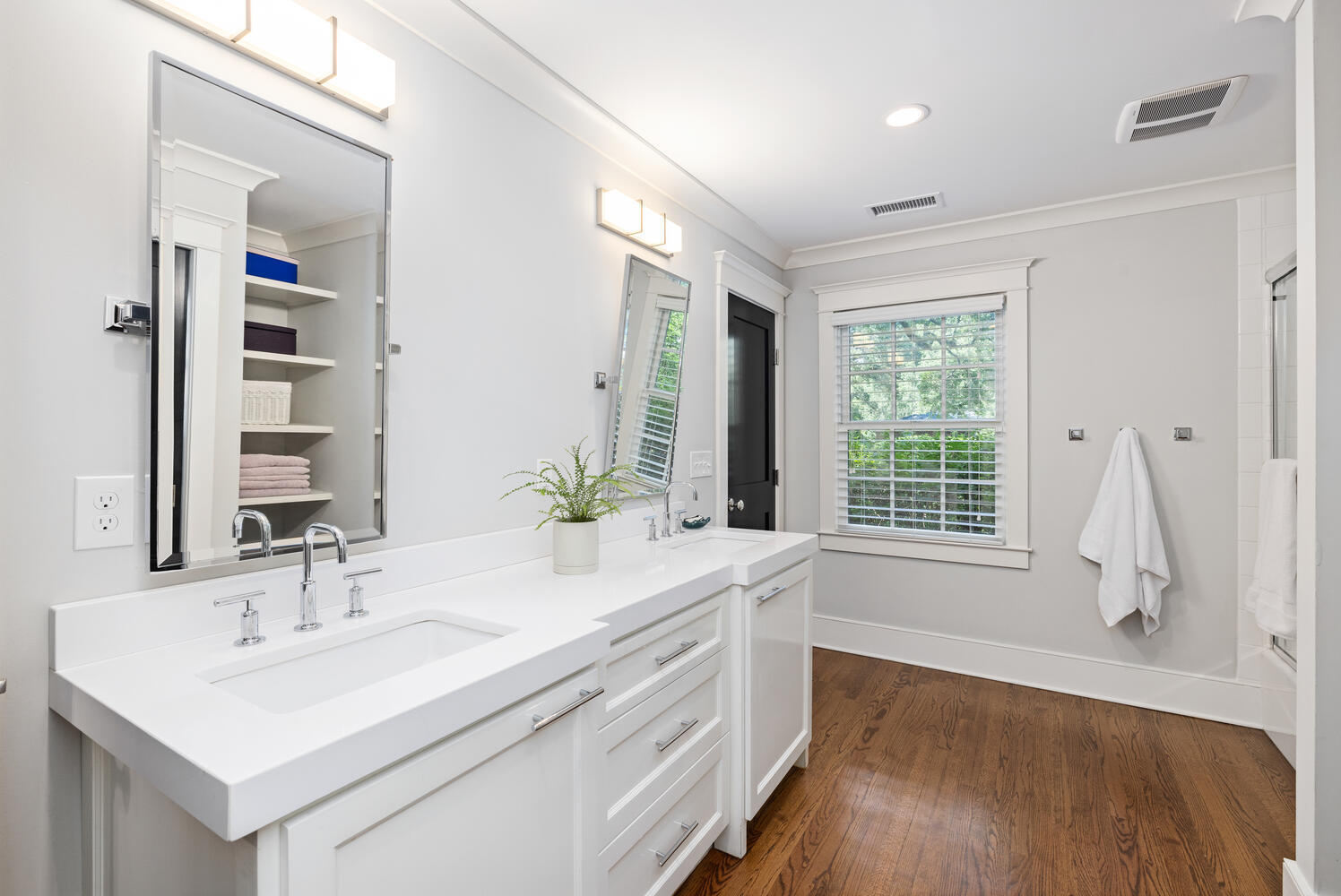 299 Hobcaw Drive