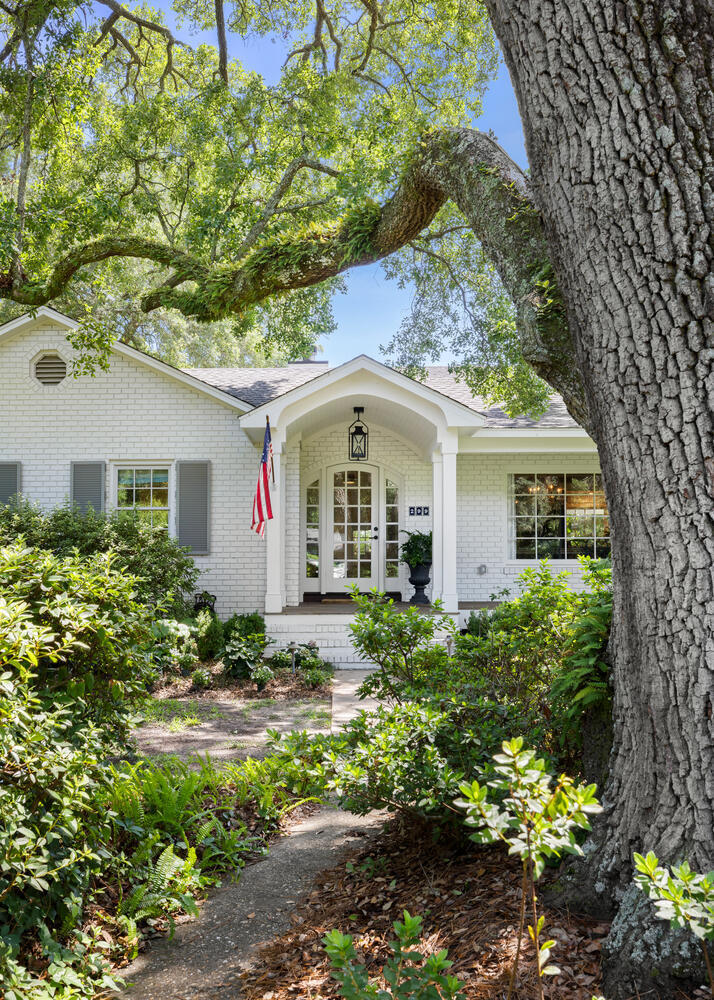 299 Hobcaw Drive