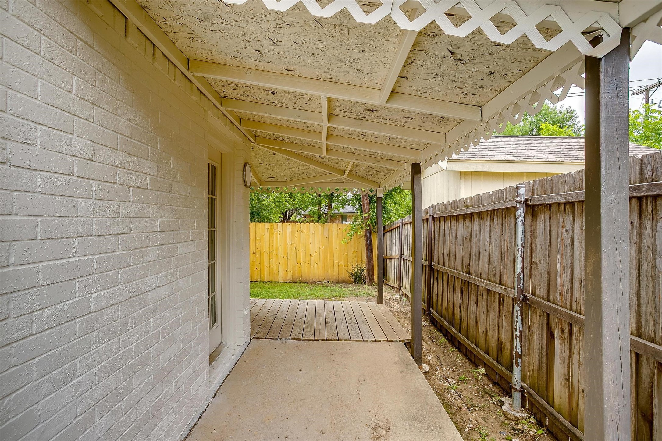 6411 Aires Drive