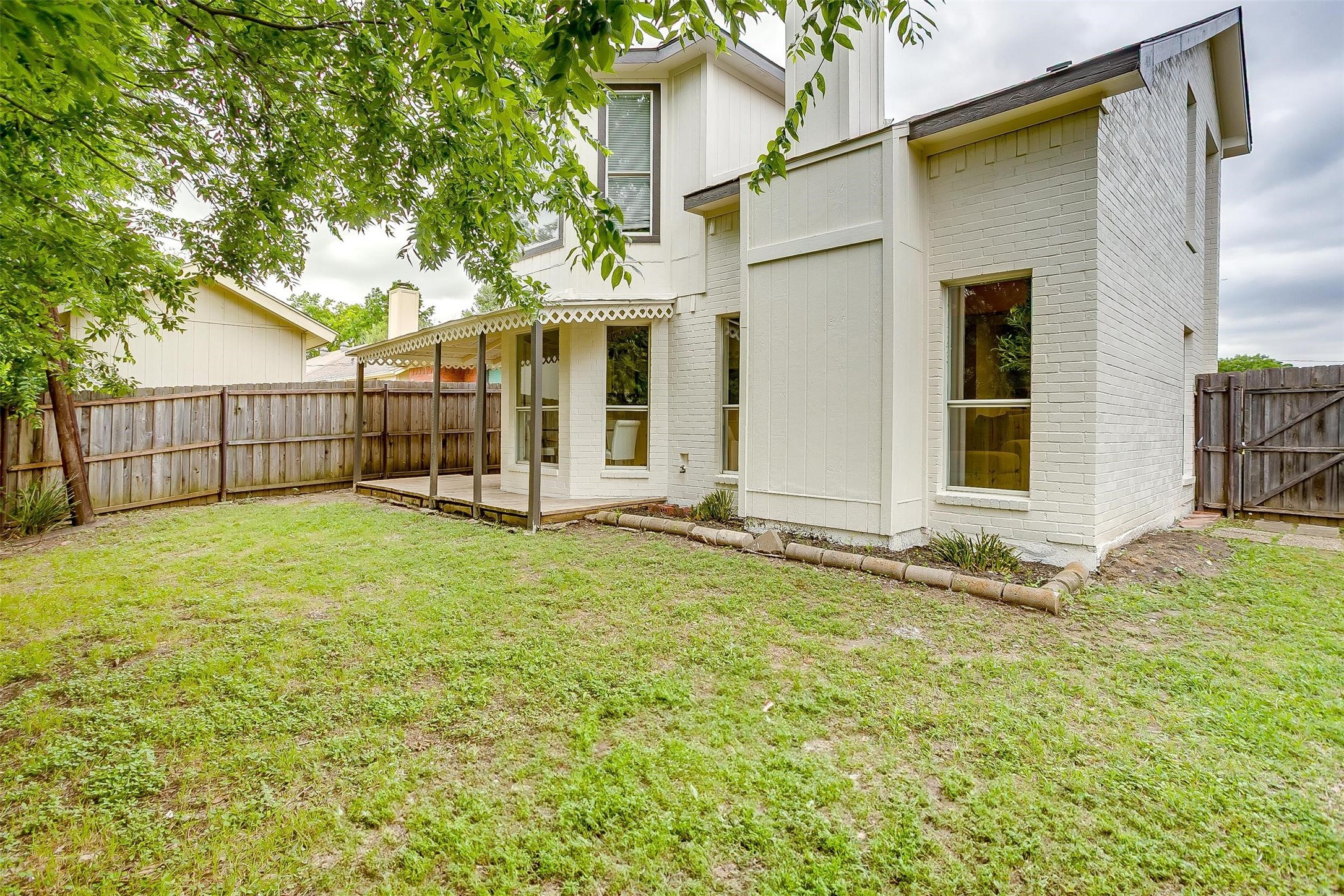 6411 Aires Drive