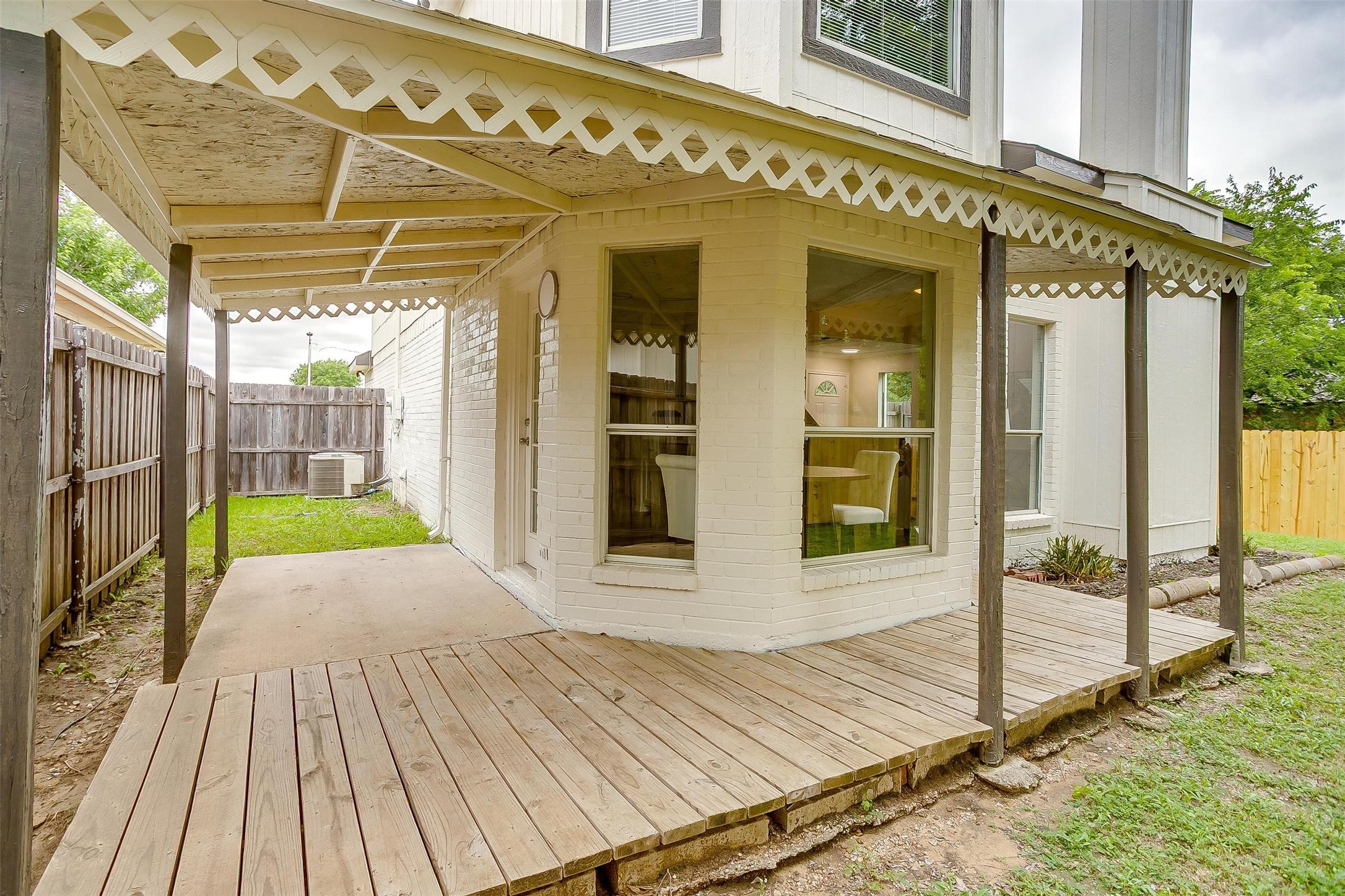 6411 Aires Drive
