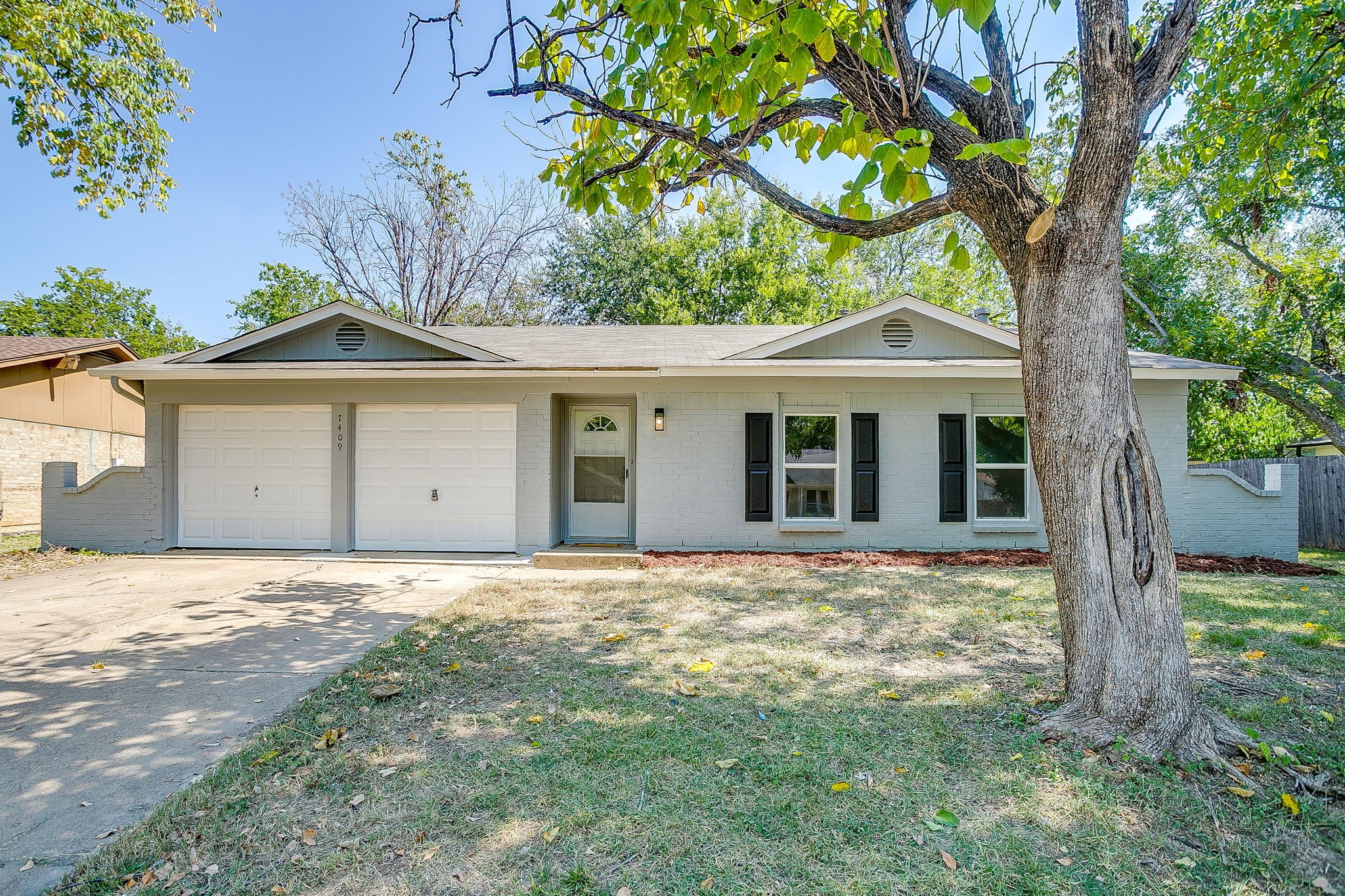 7409 Jade Circle