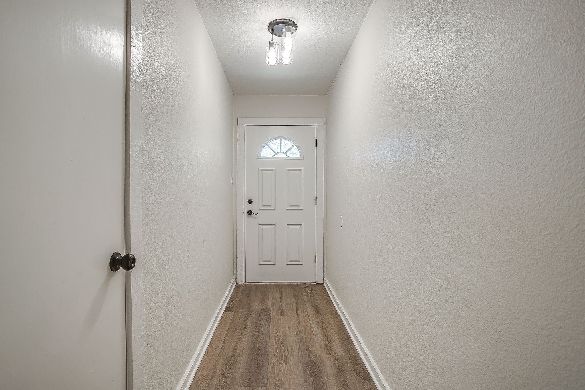 7409 Jade Circle