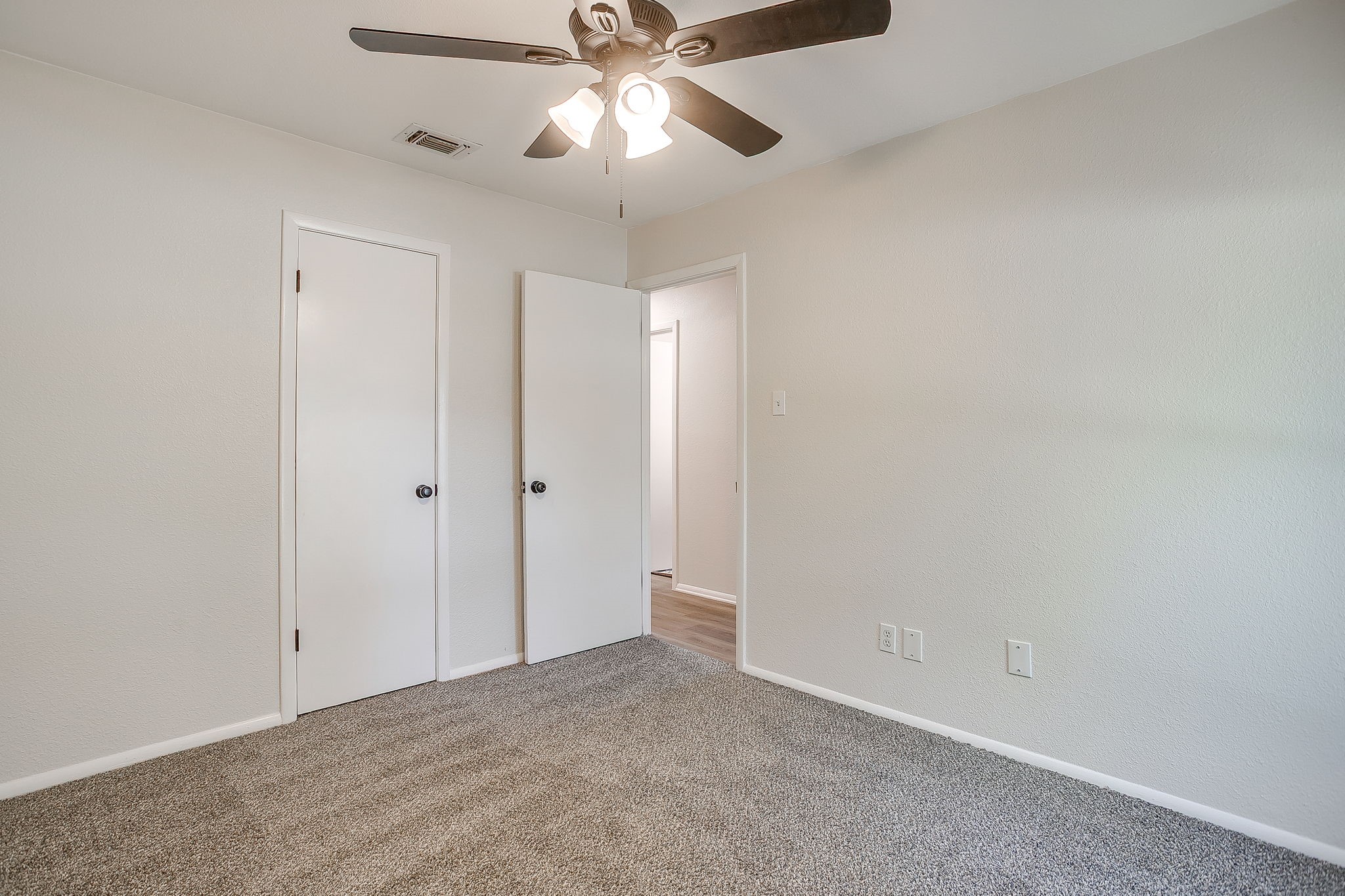 7409 Jade Circle