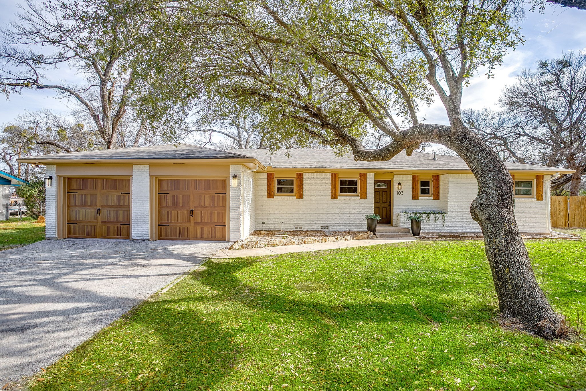103 Vanshire Road W