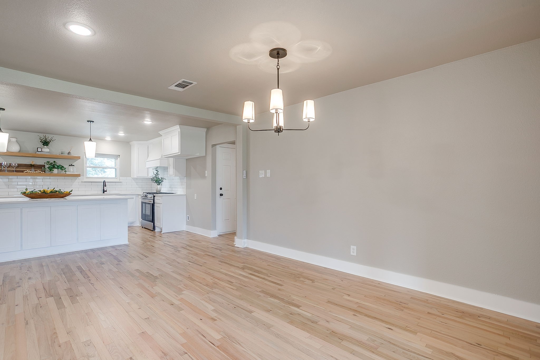 103 Vanshire Road W