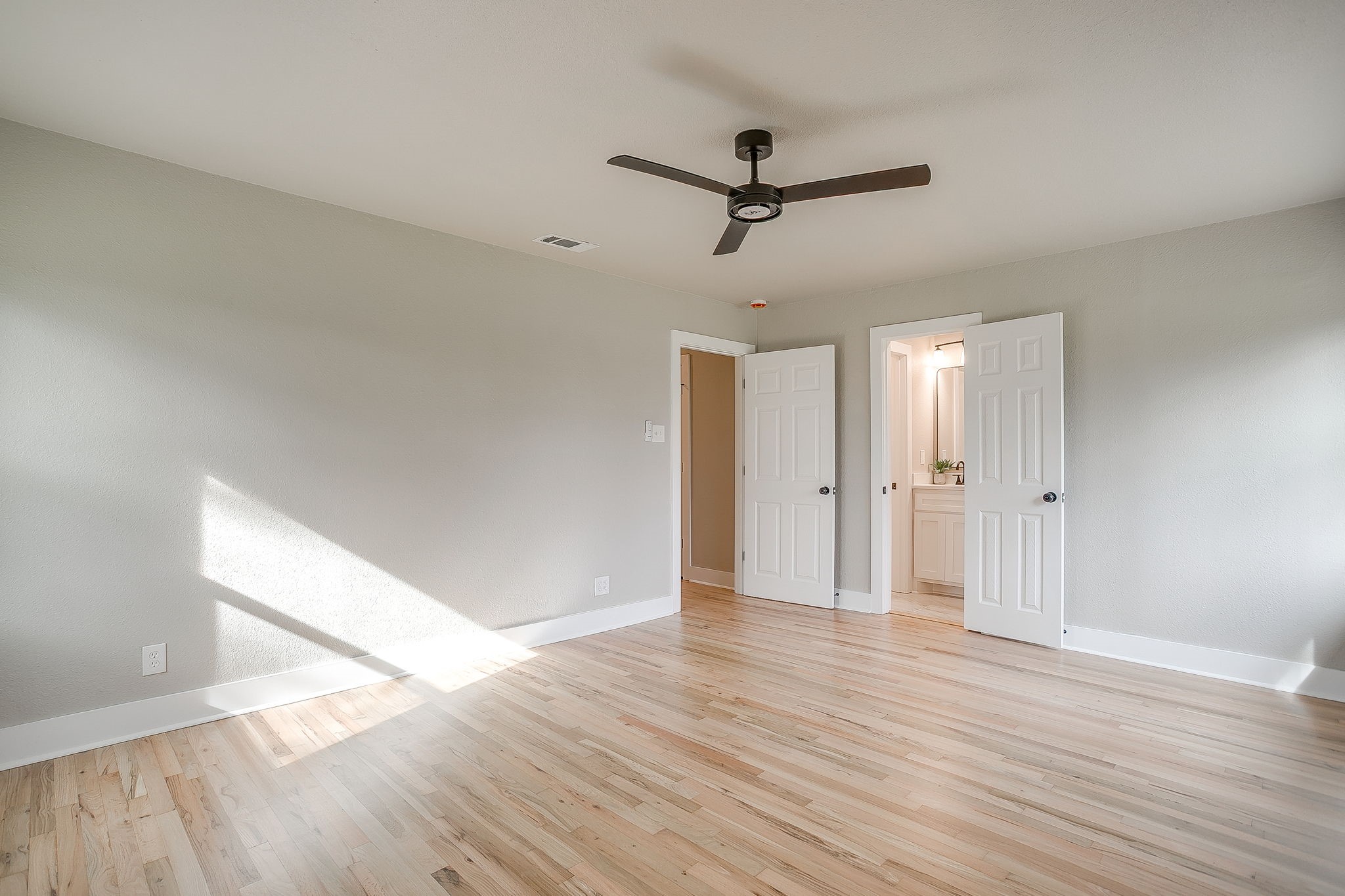 103 Vanshire Road W