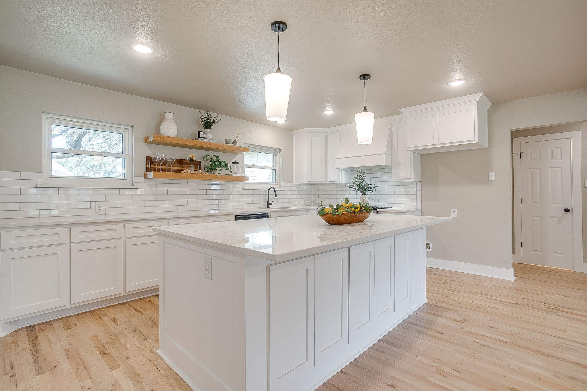 103 Vanshire Road W
