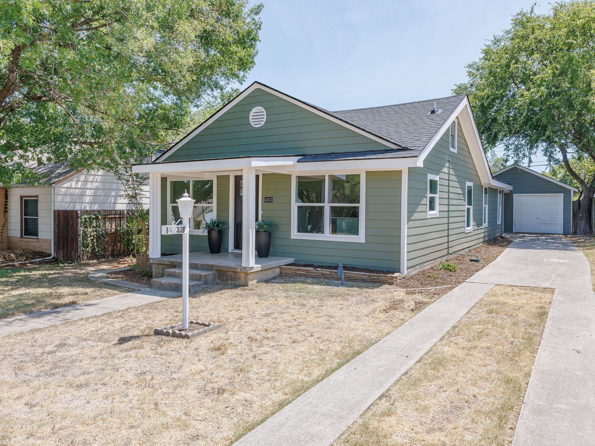 4033 Locke Avenue
