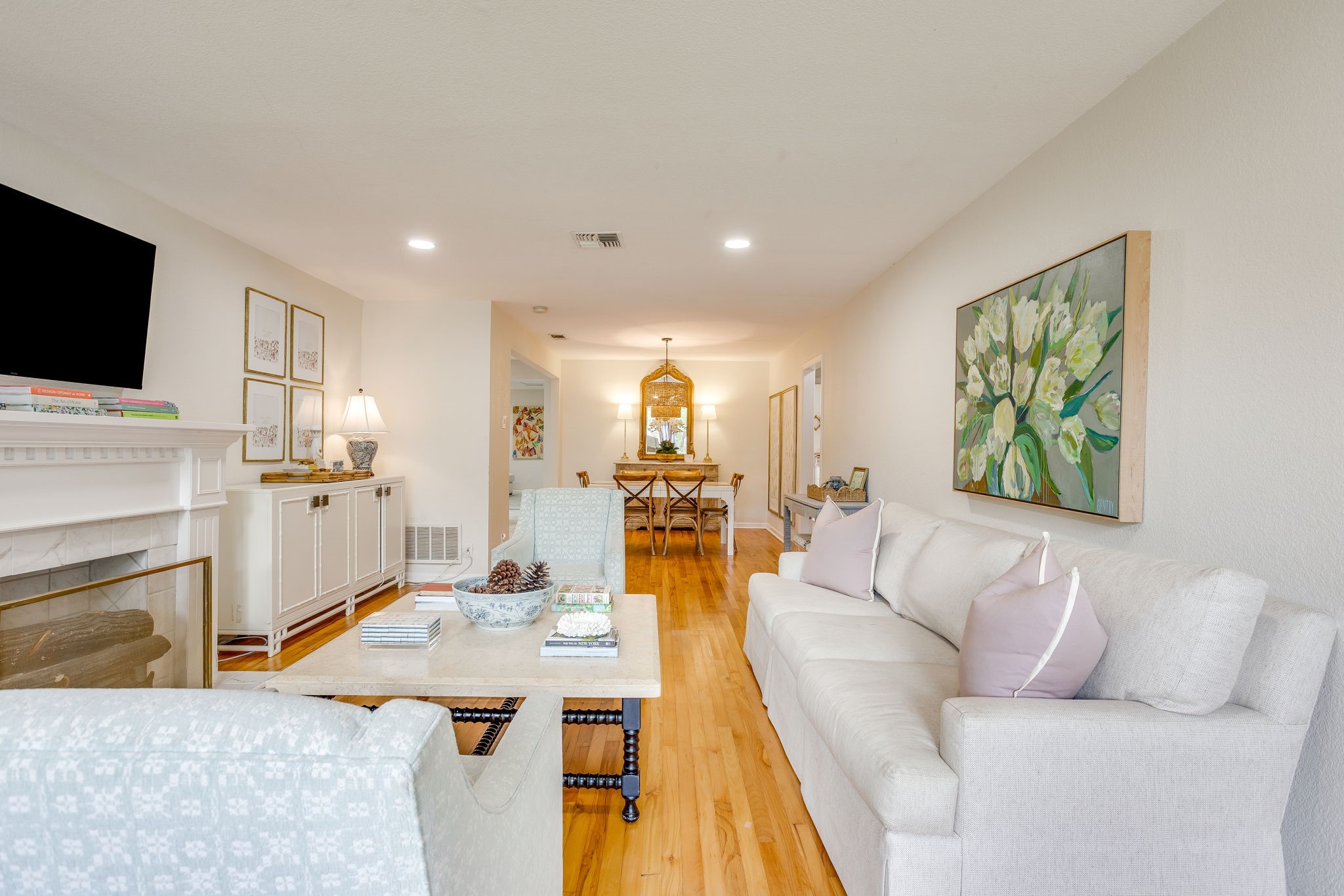 2541 Walsh Court