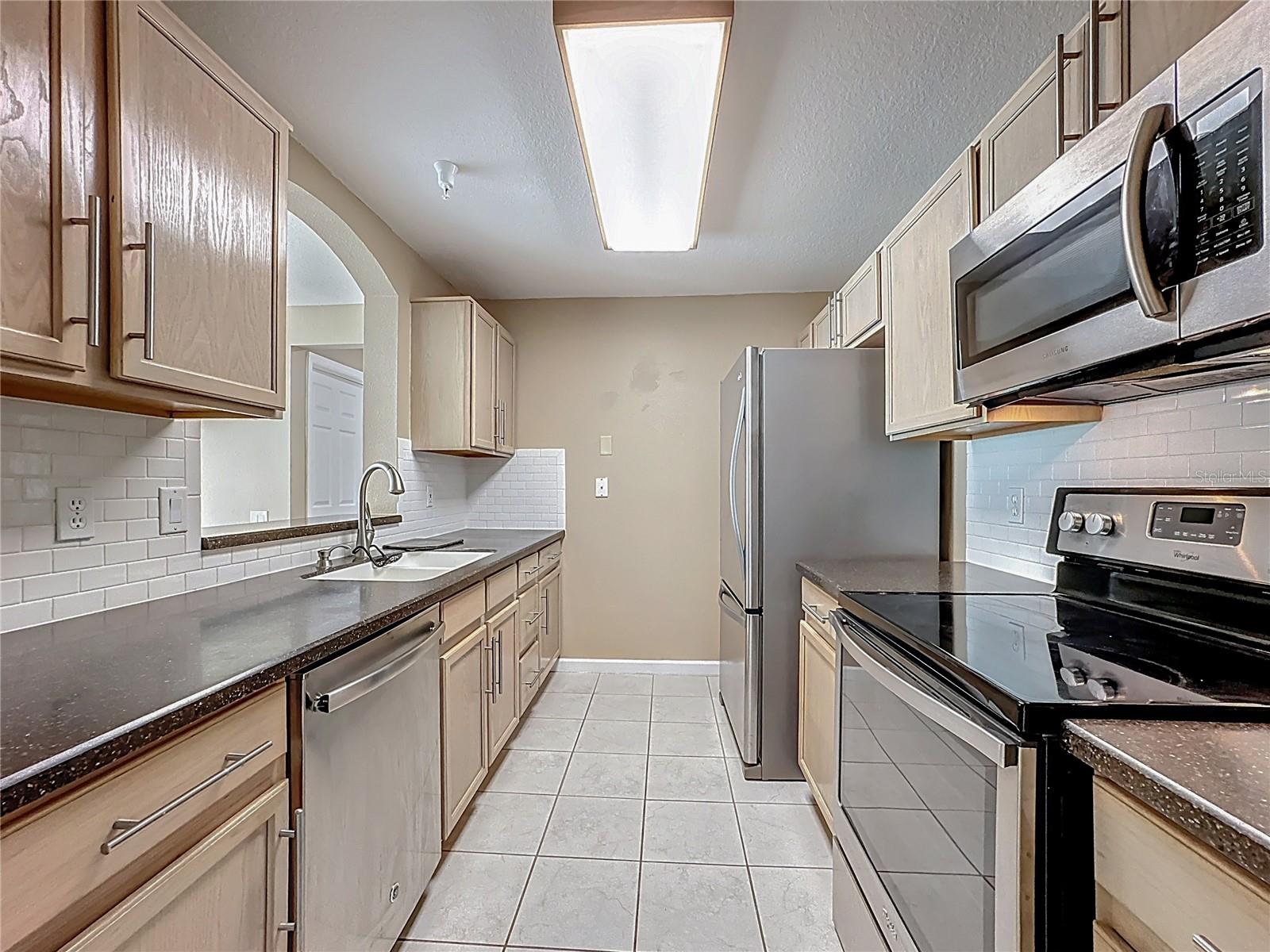 3960 SOUTHPOINTE DR #515