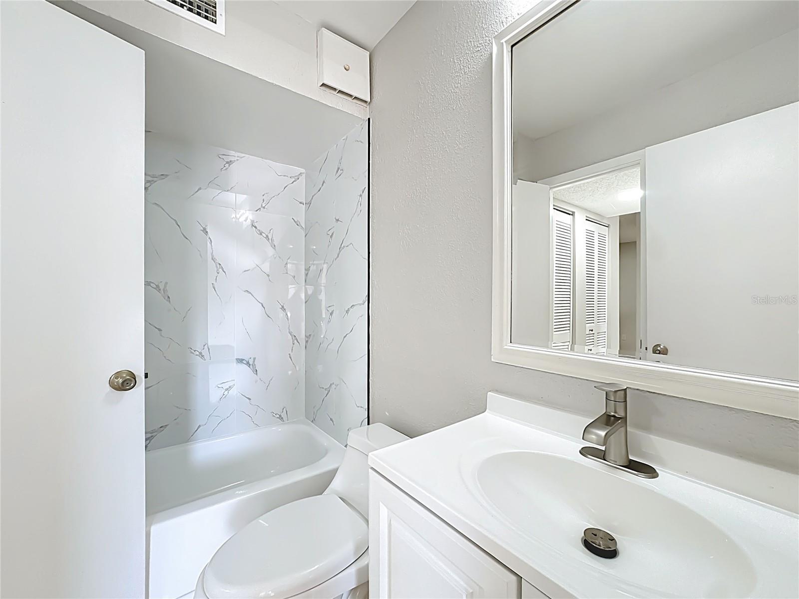 4320 MIDDLEBROOK RD #2