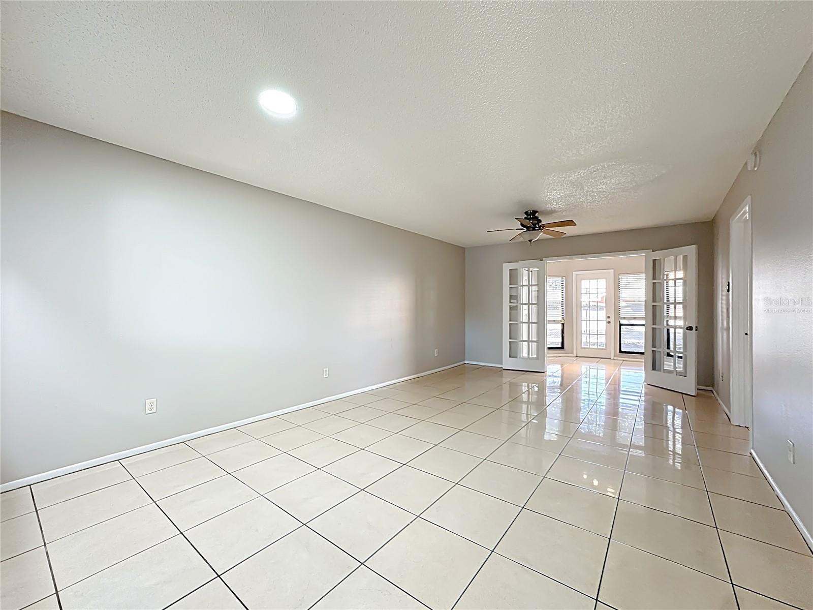 4320 MIDDLEBROOK RD #2