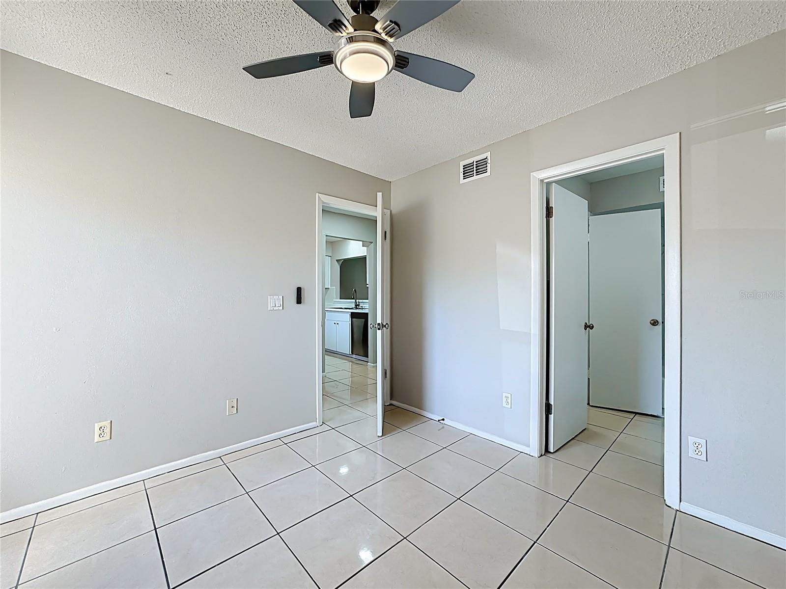 4320 MIDDLEBROOK RD #2